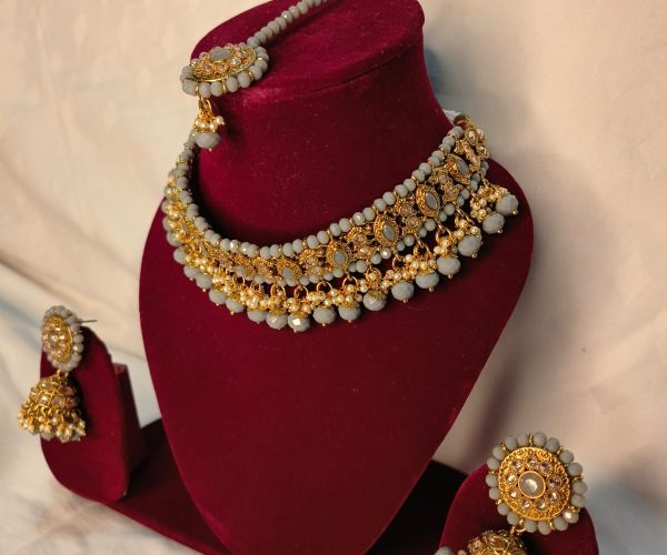 Premium Quality Partywear Bridal Choker Necklace Set Premium Quality Partywear Bridal Choker Necklace Set